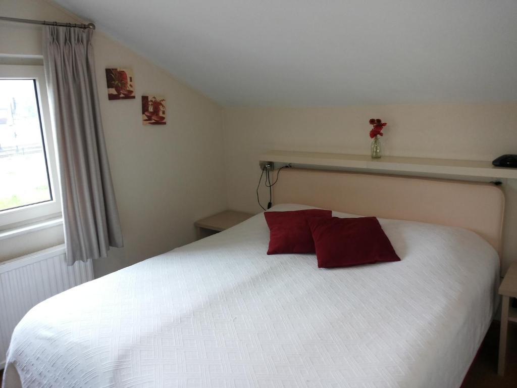 Hotel De Eik Valkenburg aan de Geul Zimmer foto