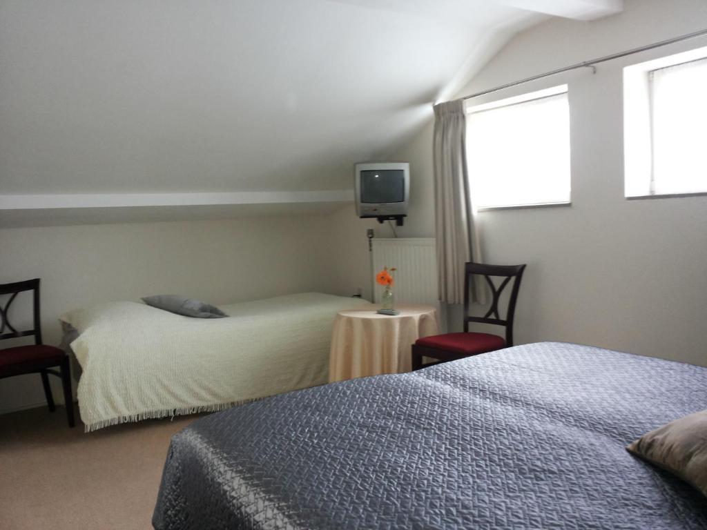Hotel De Eik Valkenburg aan de Geul Zimmer foto